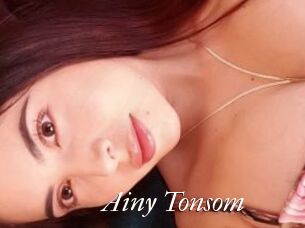 Ainy_Tonsom