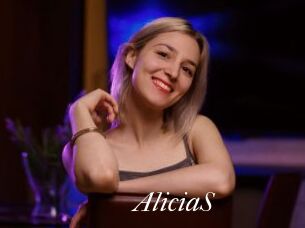 AliciaS