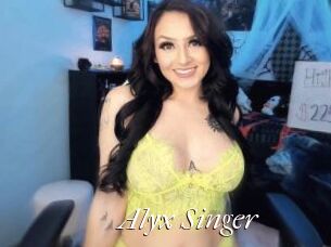 Alyx_Singer