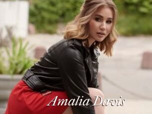 Amalia_Davis