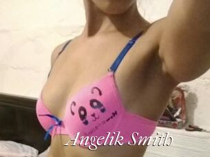 Angelik_Smith