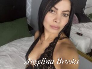 Angelina_Brooks_