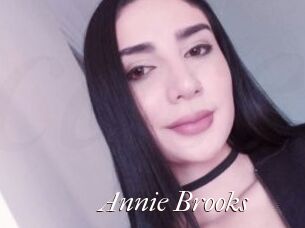 Annie_Brooks