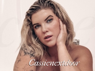 Cassienextdoor