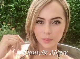 Danielle_Meyer