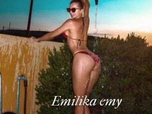 Emilika_emy