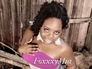 FoxxxyMia