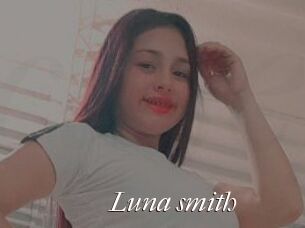 Luna_smith