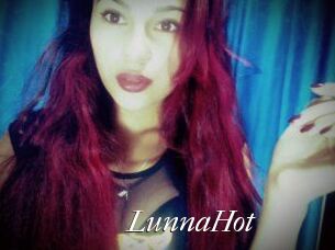 LunnaHot