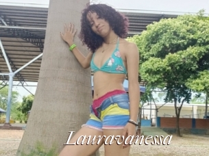 Lauravanessa