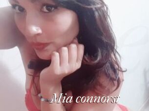 Mia_connorst
