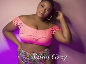 Niina_Grey