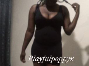 Playfulpoppyx