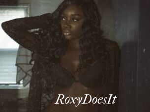 RoxyDoesIt