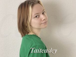 taiteasley Cam Sexy